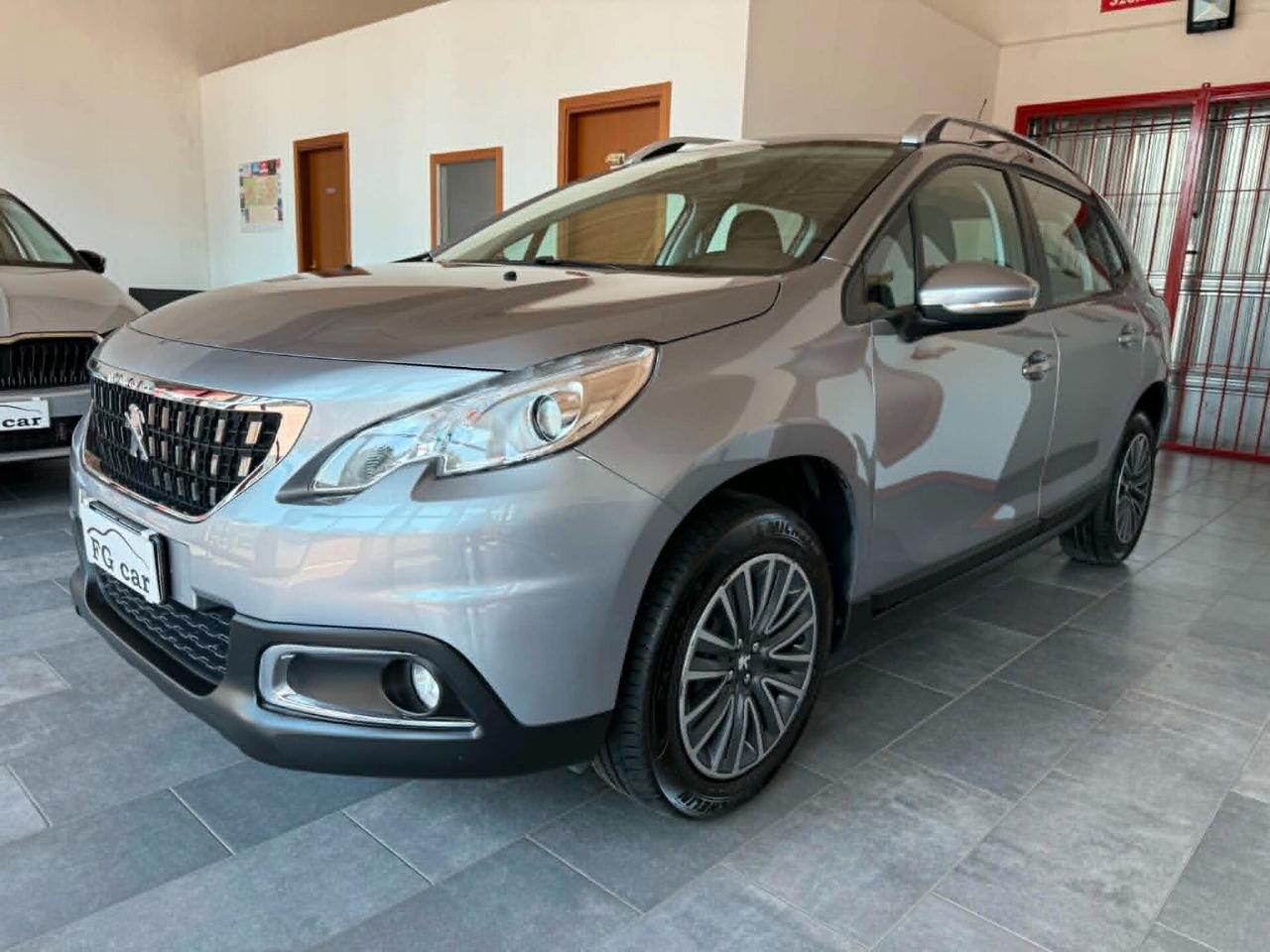 Peugeot 2008 1.2 PureTech 82cv Access NEOPATENTATI