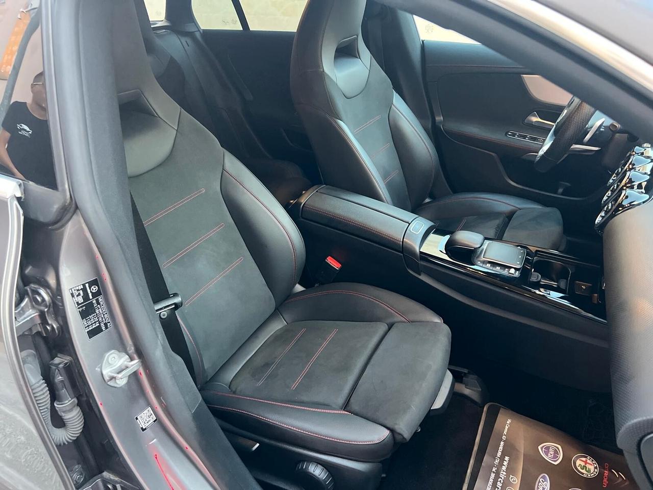 MERCEDES CLA 200D SHOOTING BRAKE PREMIUM 2.0 150CV PELLE NAVI CAM ANNO 2020