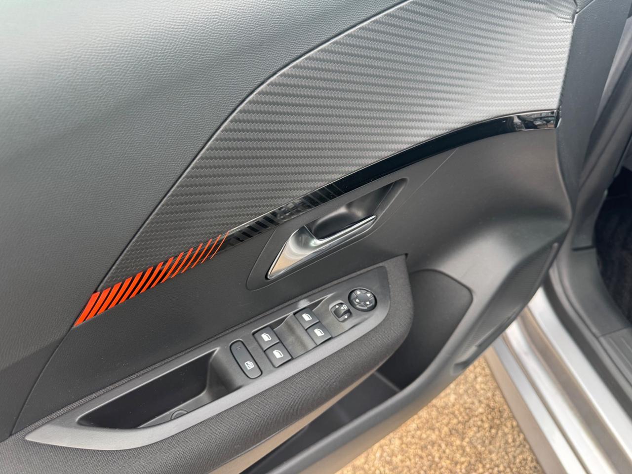 Peugeot 208 1.2 75 Stop&Start 5 porte Active NEOPATENTATI