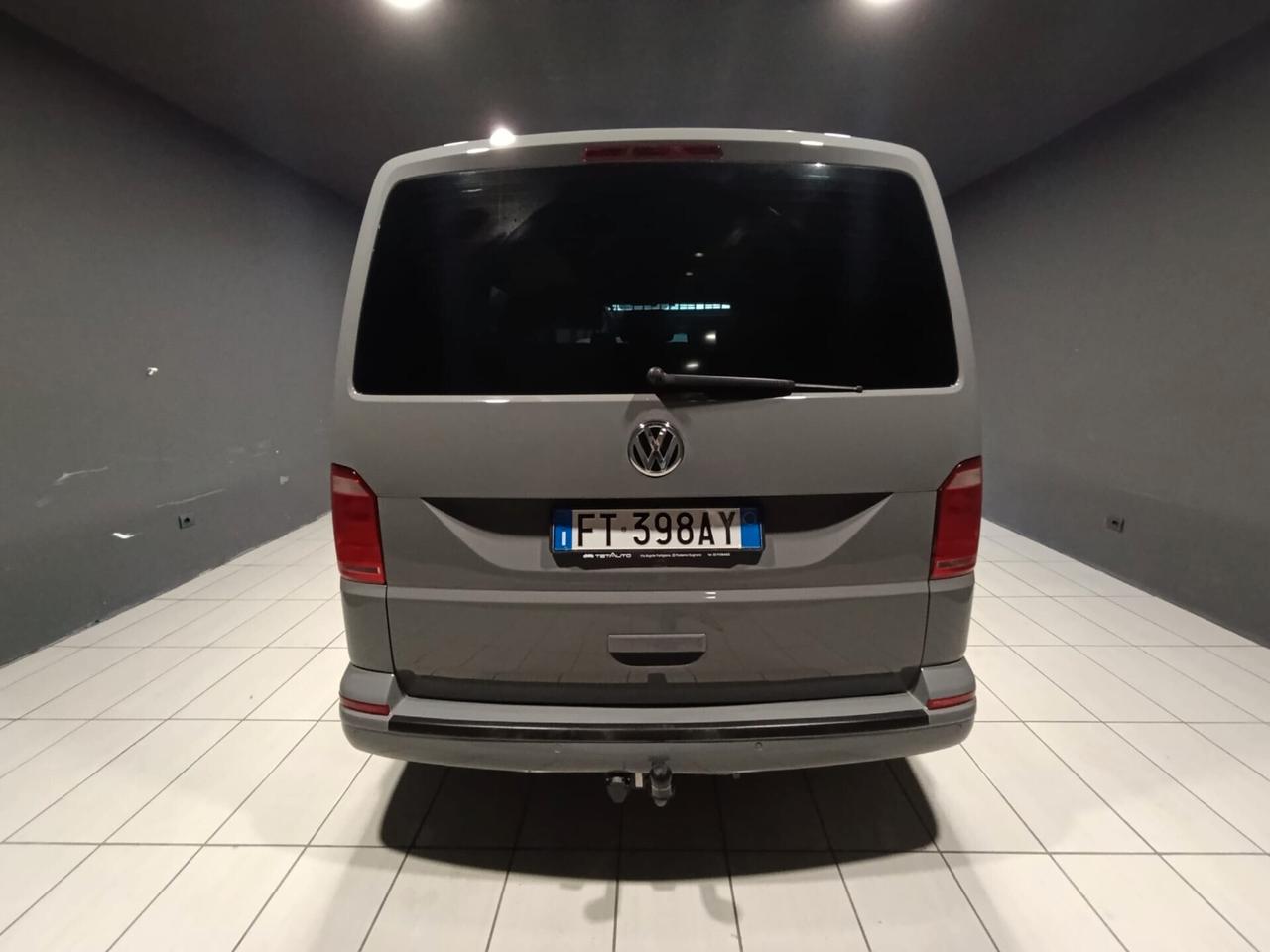 Volkswagen Caravelle DEL 2019 - DSG 4 x 4 GANCIO TRAINO