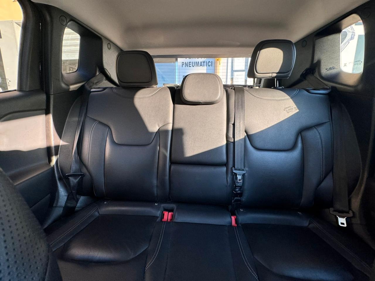 Jeep Renegade 1.6 Mjt Sport