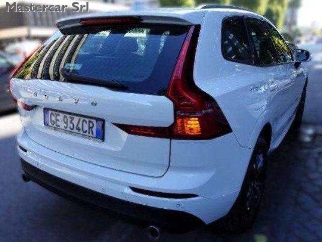 VOLVO XC60 XC60 2.0 b4 Momentum - Business awd auto-GE934CR