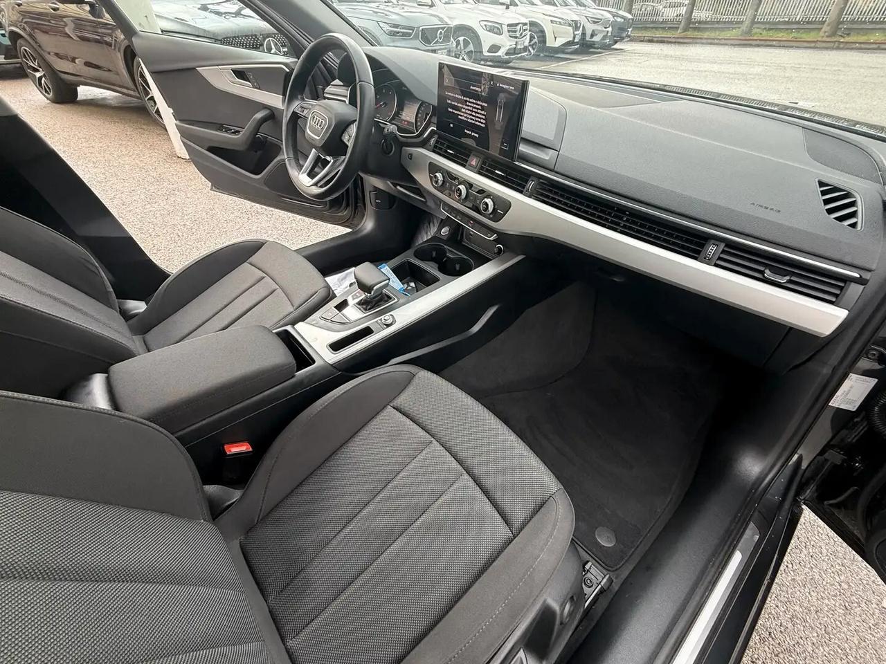 Audi A4 35 TDI/163 CV S tronic Business