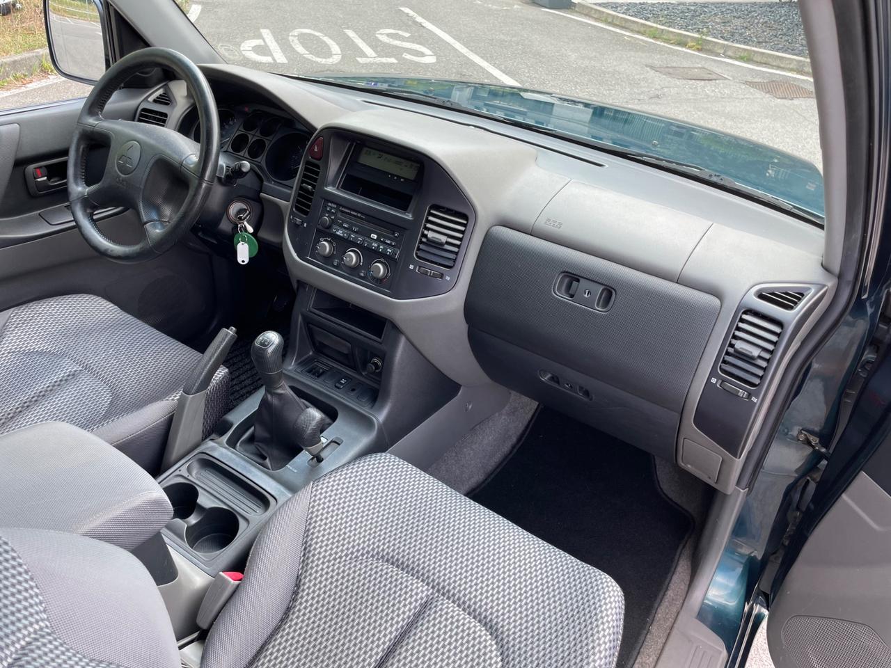Mitsubishi Pajero 3.2 16V DI-D 3p. GLX ( 4X4 )