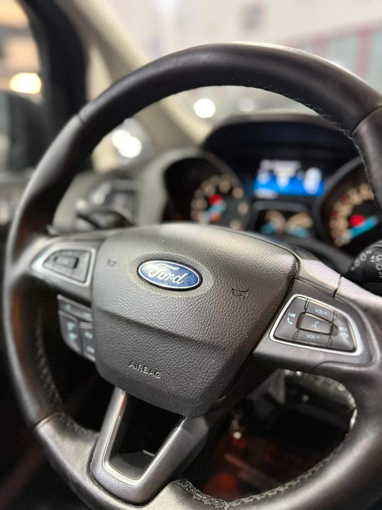 Ford C-max 1.5 Tdci 120cv Titanium 2016