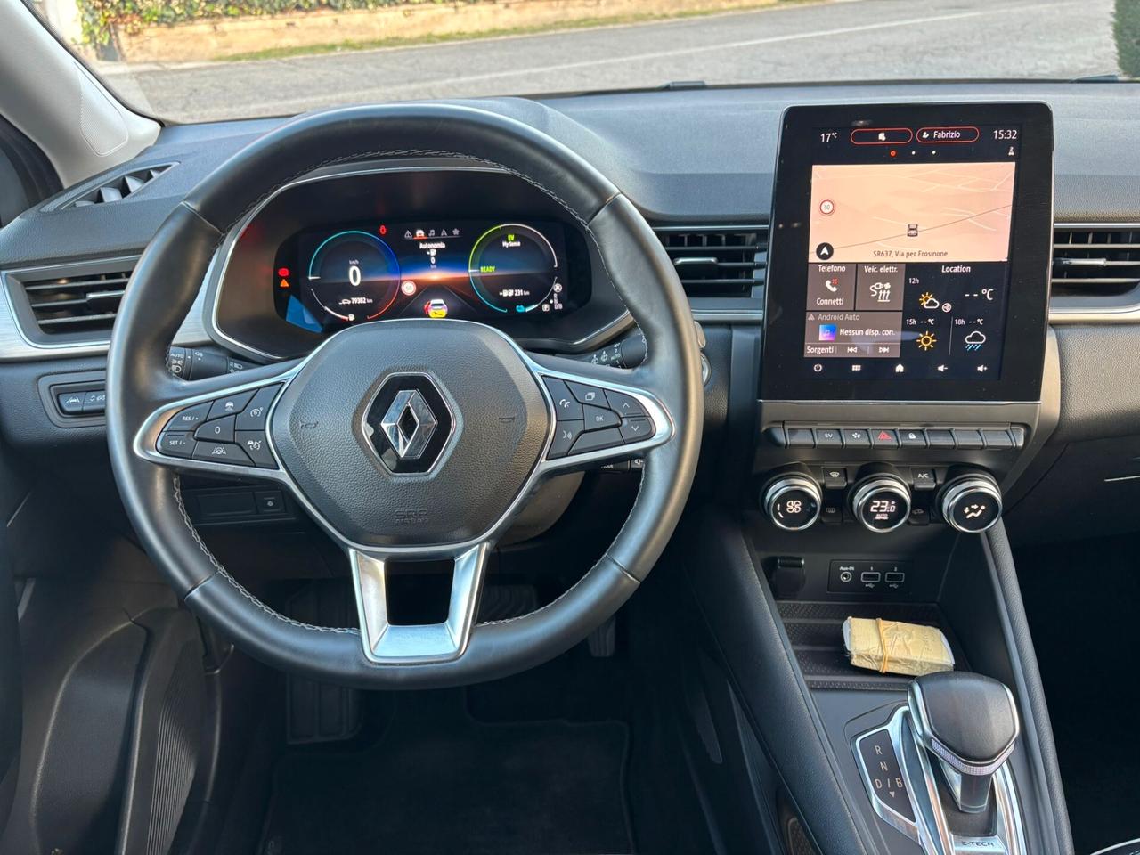 Renault Captur Plug-in Hybrid E-Tech 160 CV Initiale Paris