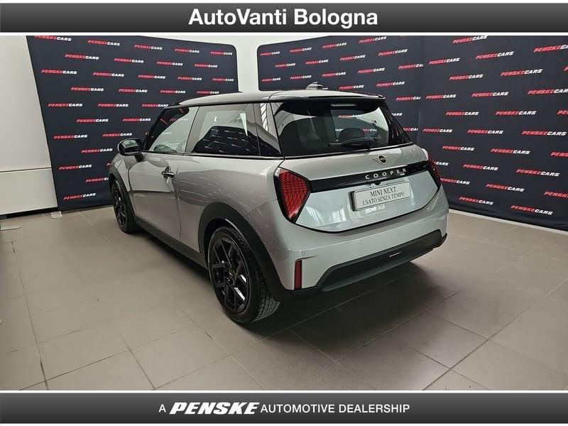 MINI Cooper Mini Cooper 3p 1.5 C Favoured auto