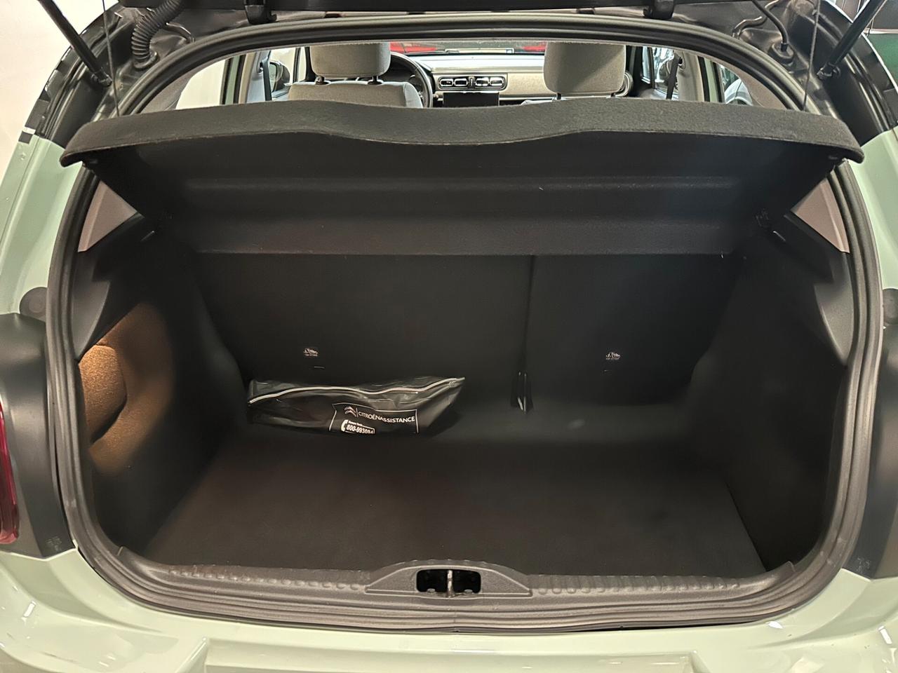 Citroen C3 1.2 Shine 82cv - Neopatentati unicoPro