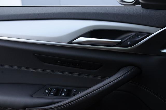 BMW 520 d MH 48V Prezzo Netto Touring