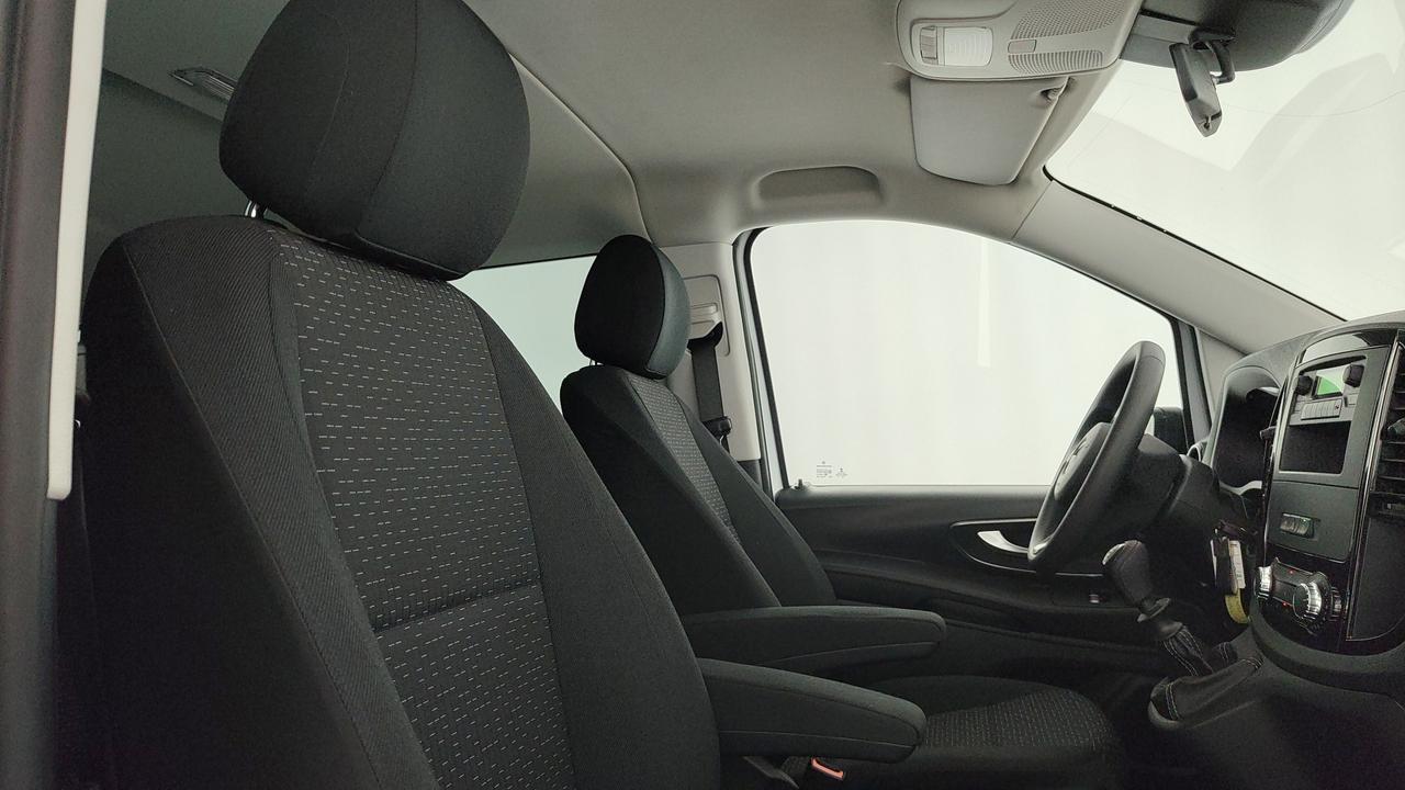 Mercedes-Benz Vito III - vito 114 cdi compact mixto