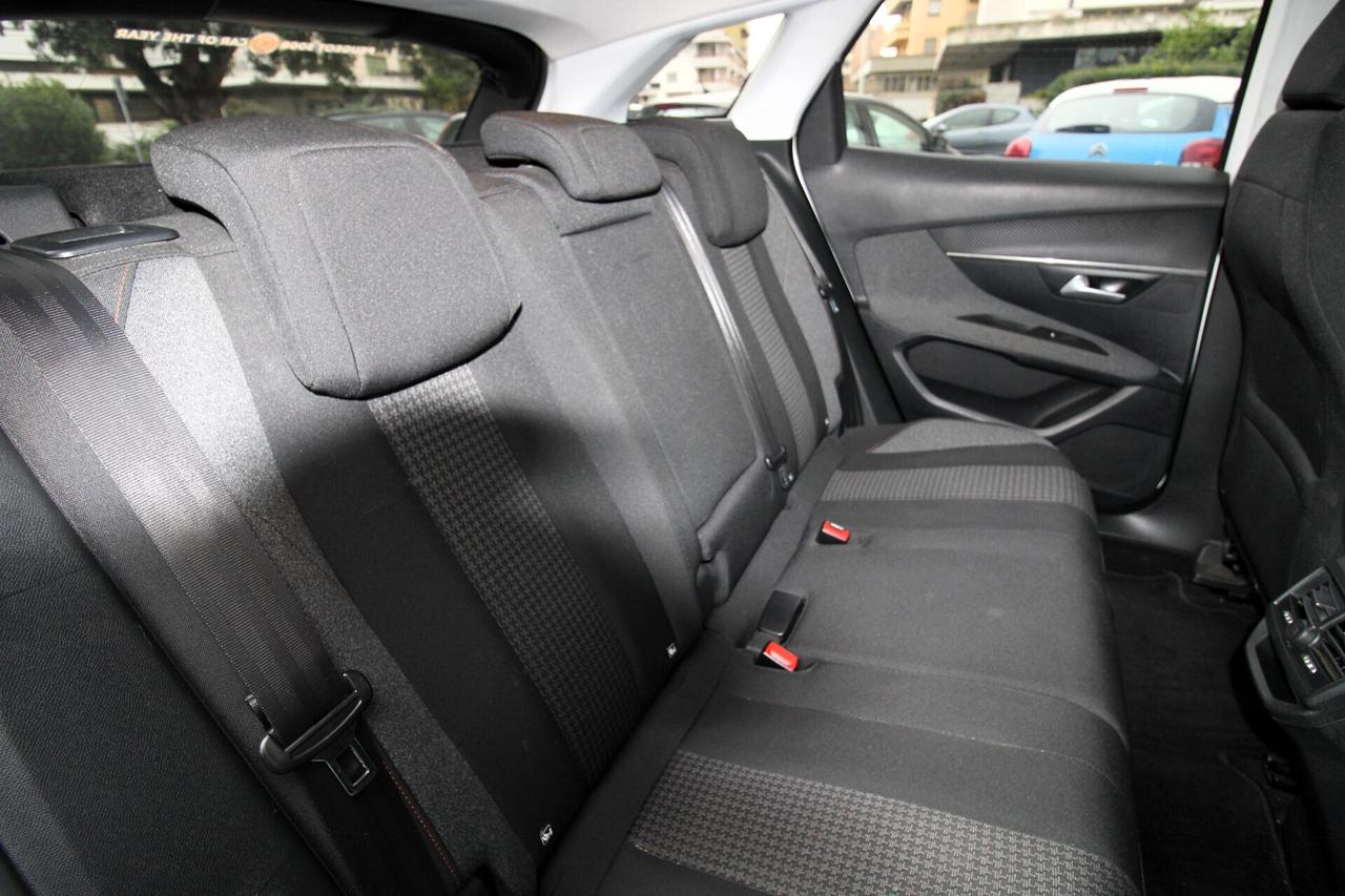 Peugeot 3008 BlueHDi 120 S&S EAT6 Active