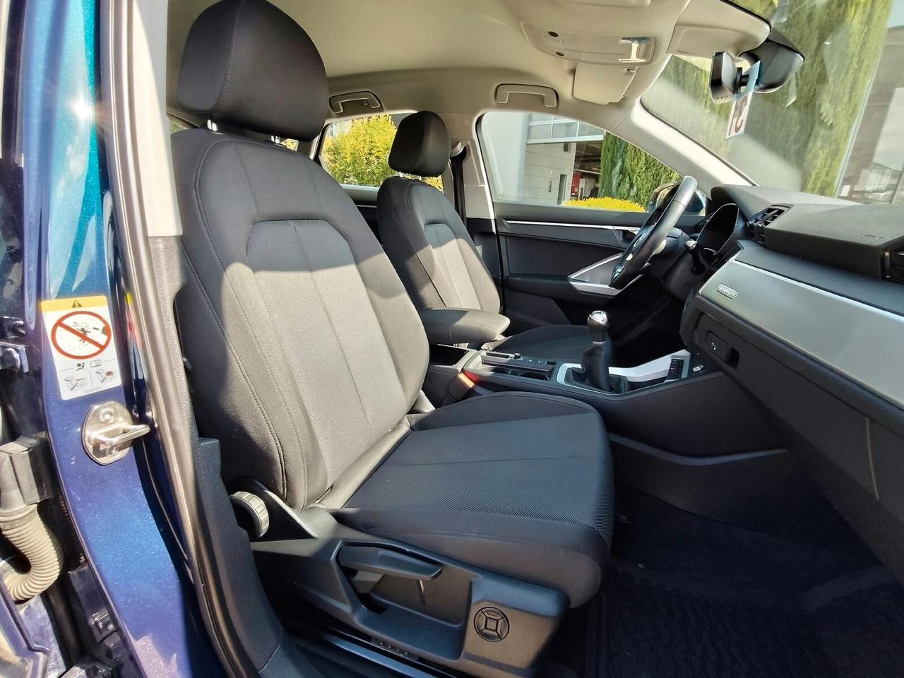 Audi Q3 35 TDI quattro Business Advanced