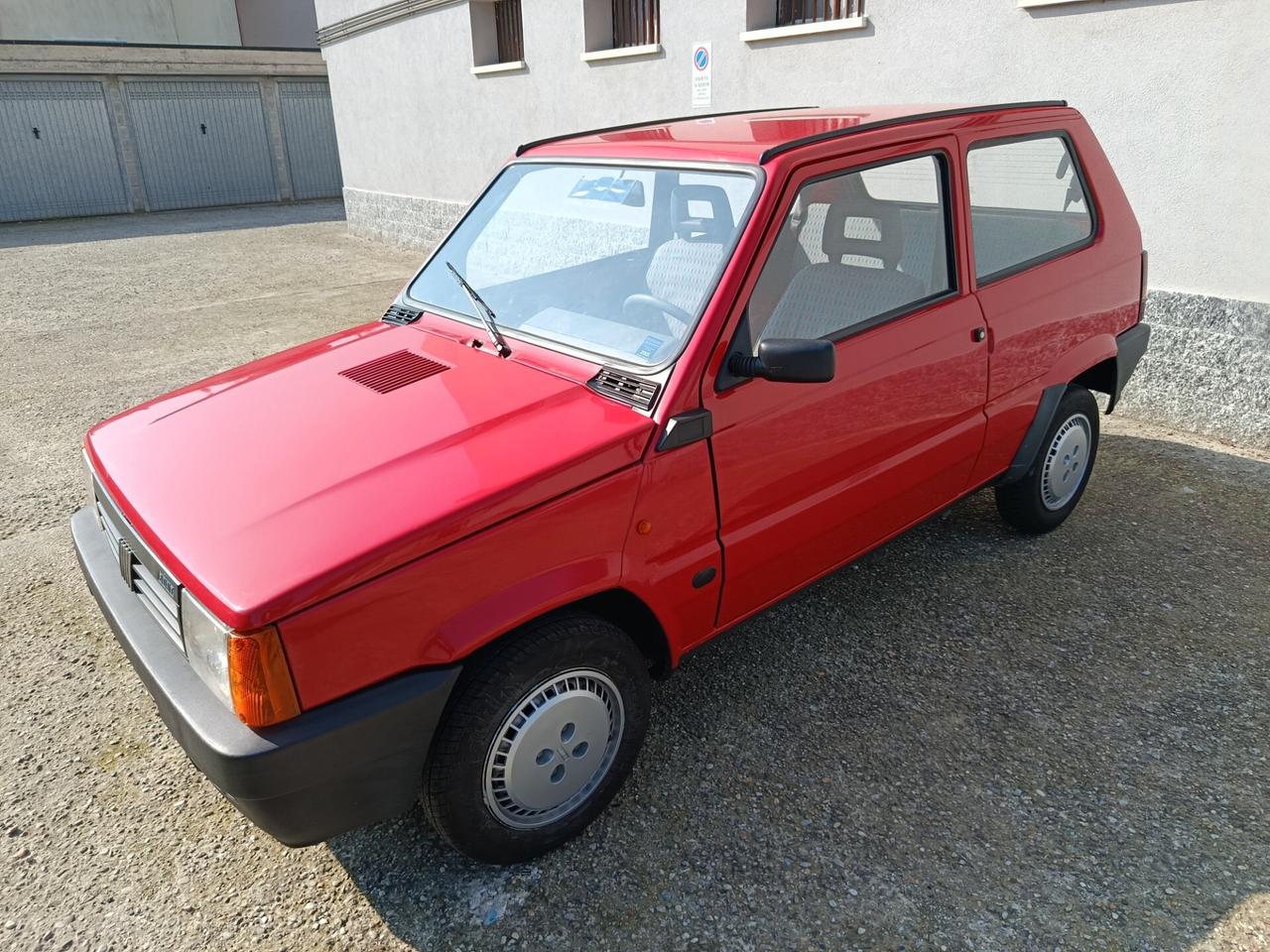 Fiat Panda 900 i.e. cat