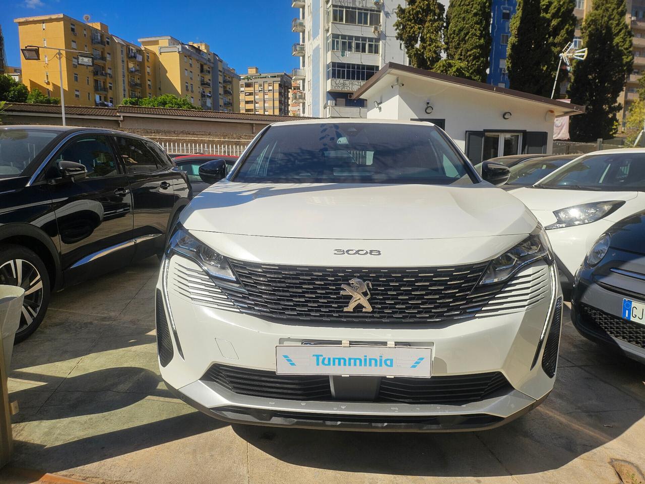 Peugeot 3008 BlueHDi 130 EAT8 Allure Pack 04/2023