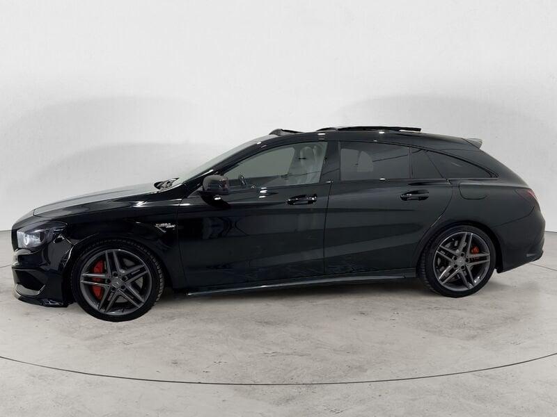 Mercedes-Benz CLA Shooting Brake 45 amg