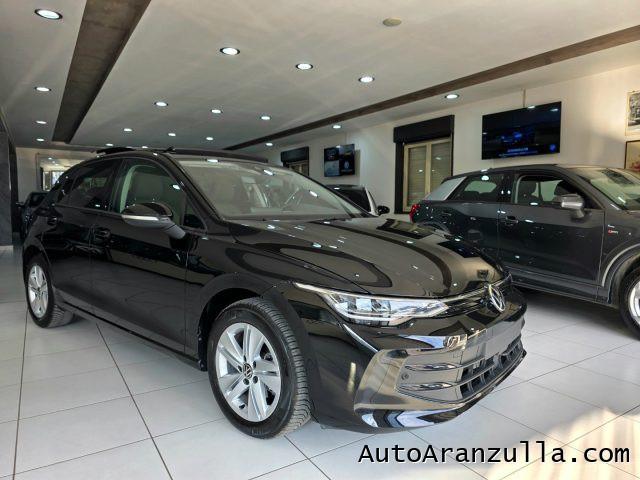 VOLKSWAGEN Golf NEW 8.5 2.0 TDI 115CV Life Tetto Panoramico
