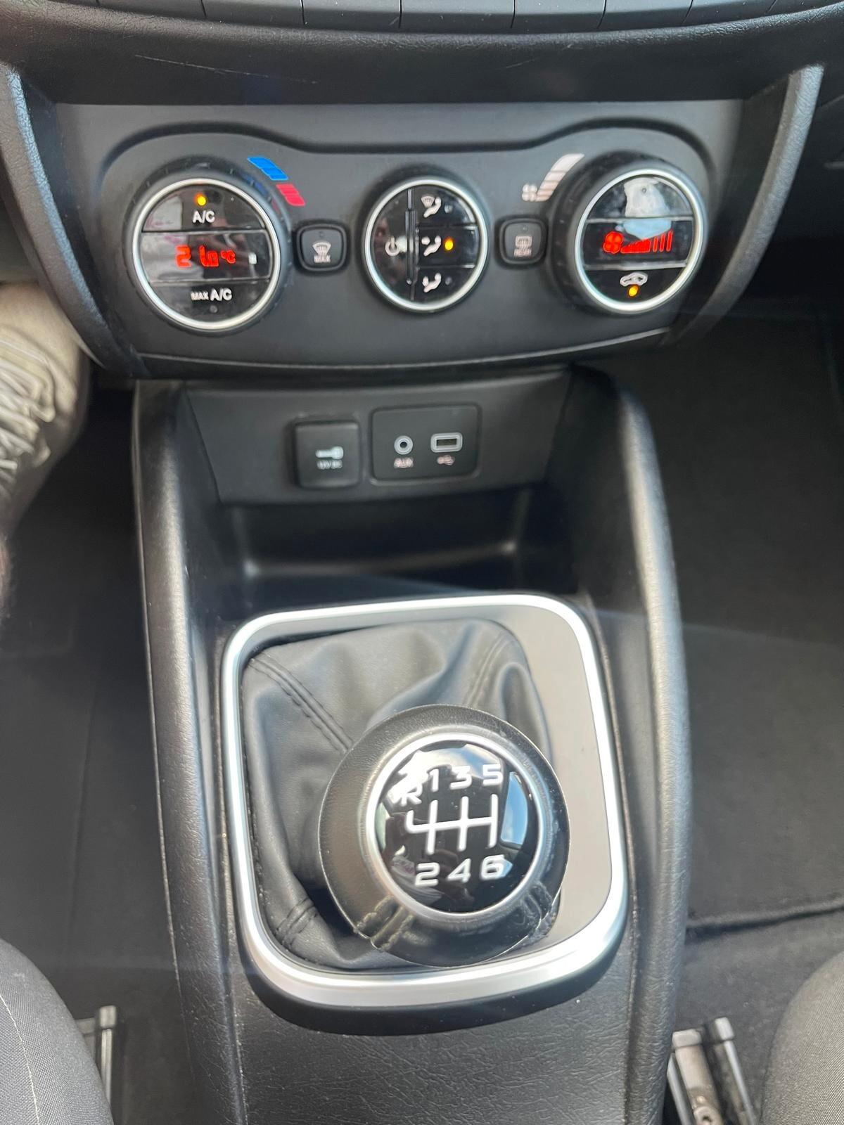 Fiat Tipo 1.6 Mjt S&S SW Lounge