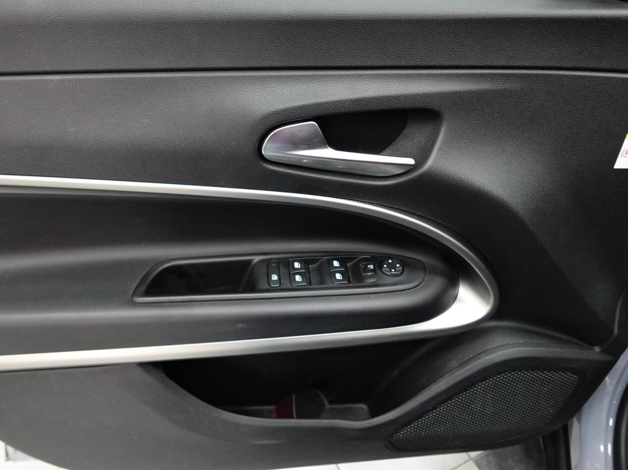 Jeep Avenger 1.2 E-HYBRID 110 CV EDCT6 MHEV SUMMIT