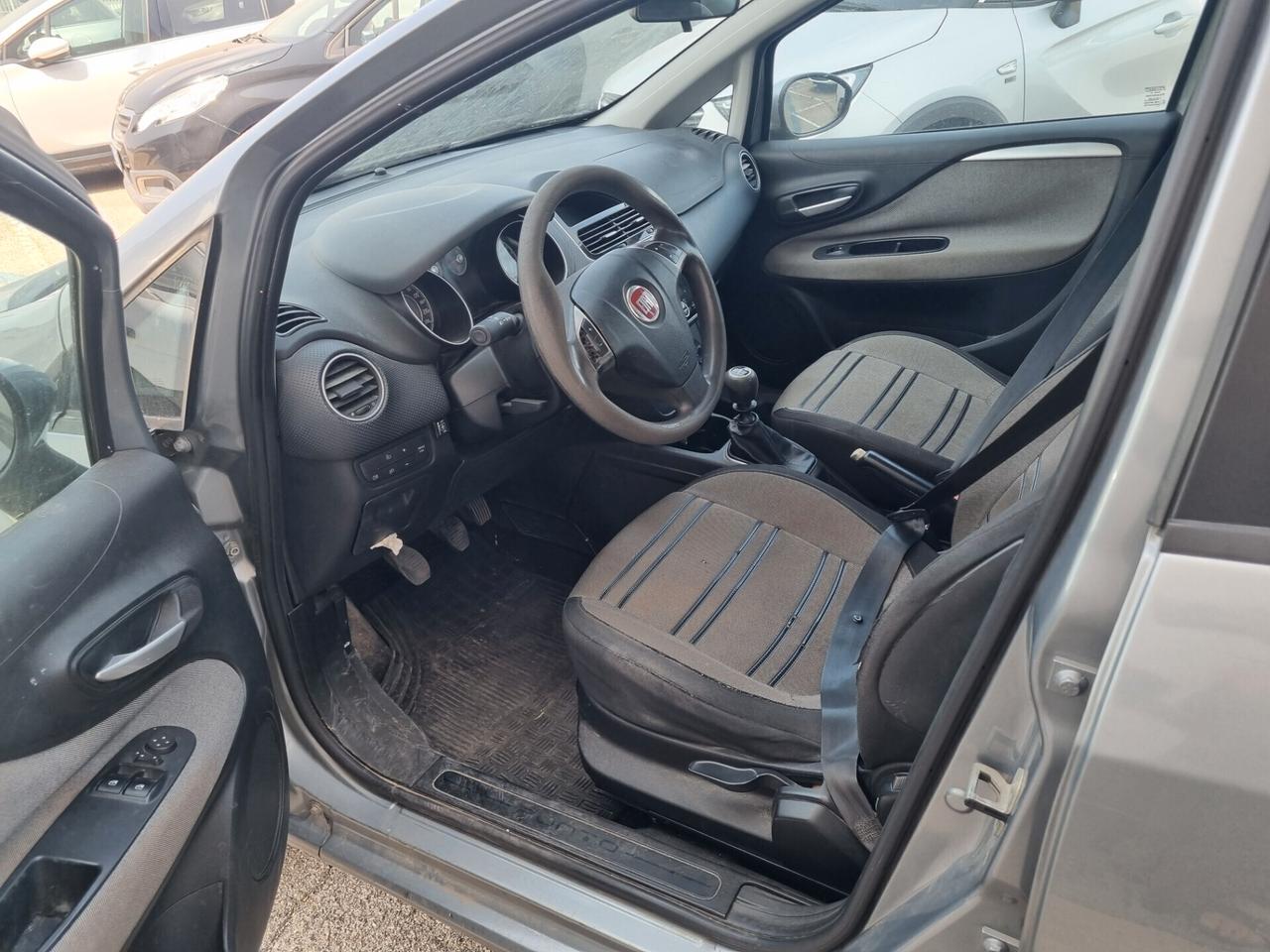 Fiat Punto Evo 1.4 5 porte Dynamic GPL