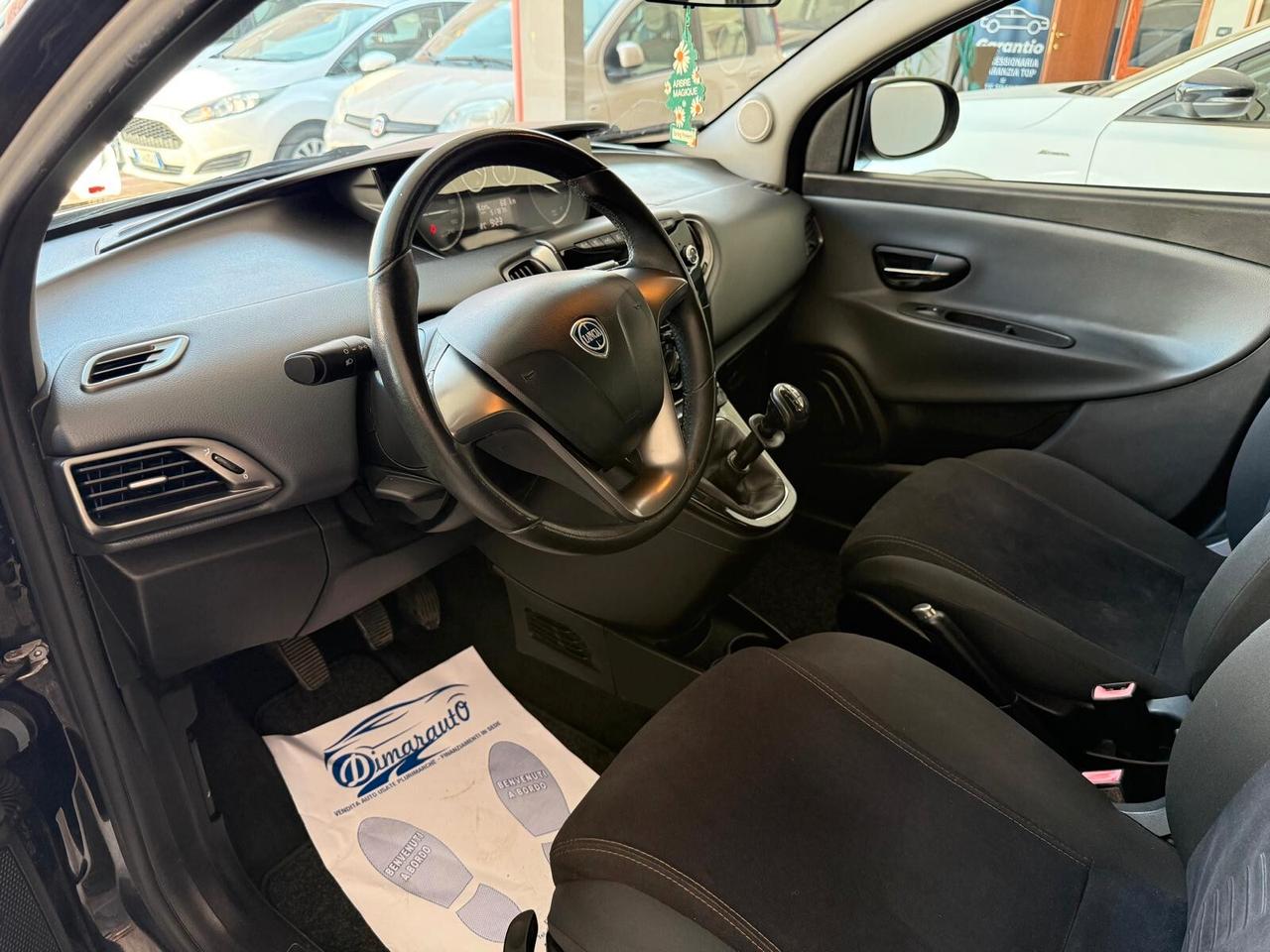 LANCIA YPSILON 1.2 BENZINA 50.000 KM 2012