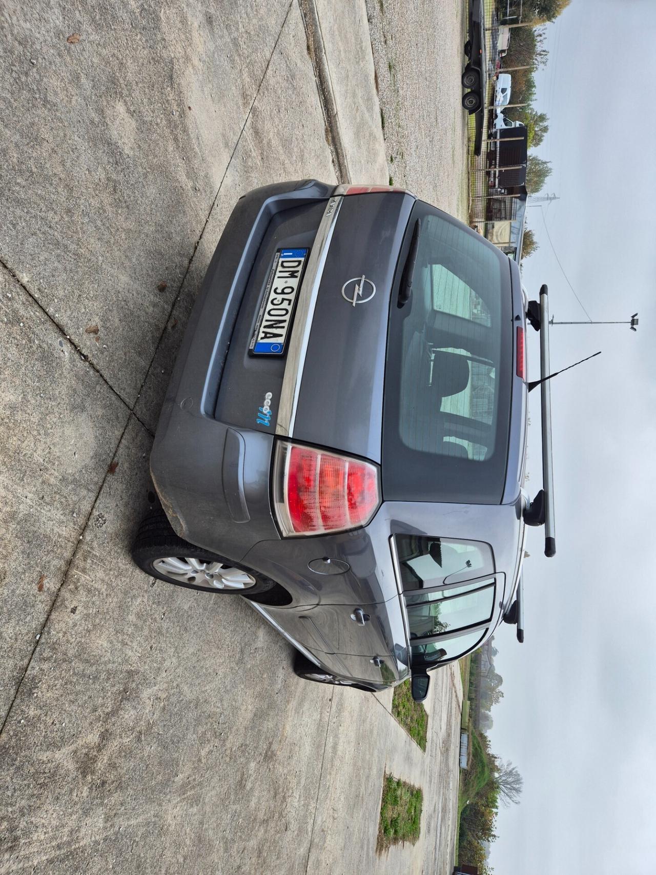 Opel Zafira 1.6 16V ecoM 7 posti