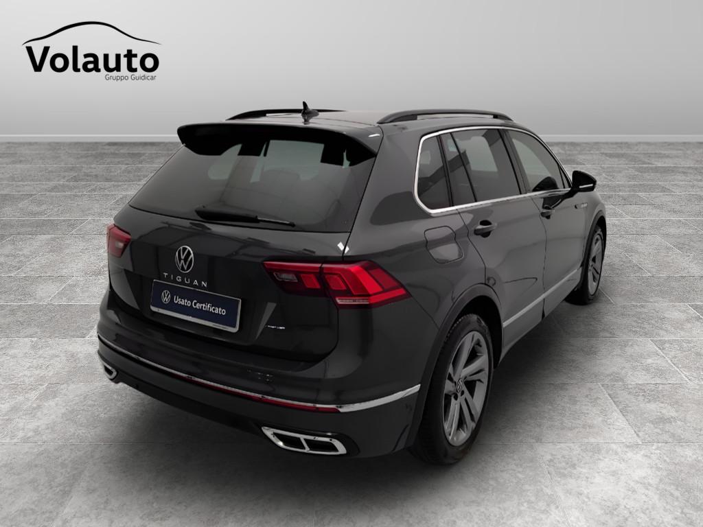 VOLKSWAGEN Tiguan II 2021 - Tiguan 2.0 tdi R-Line 150cv dsg