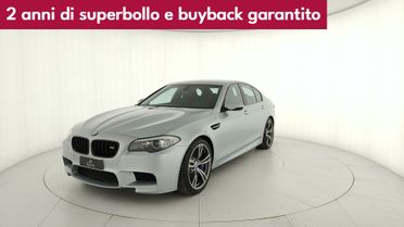 BMW M5 4.4 V8 auto