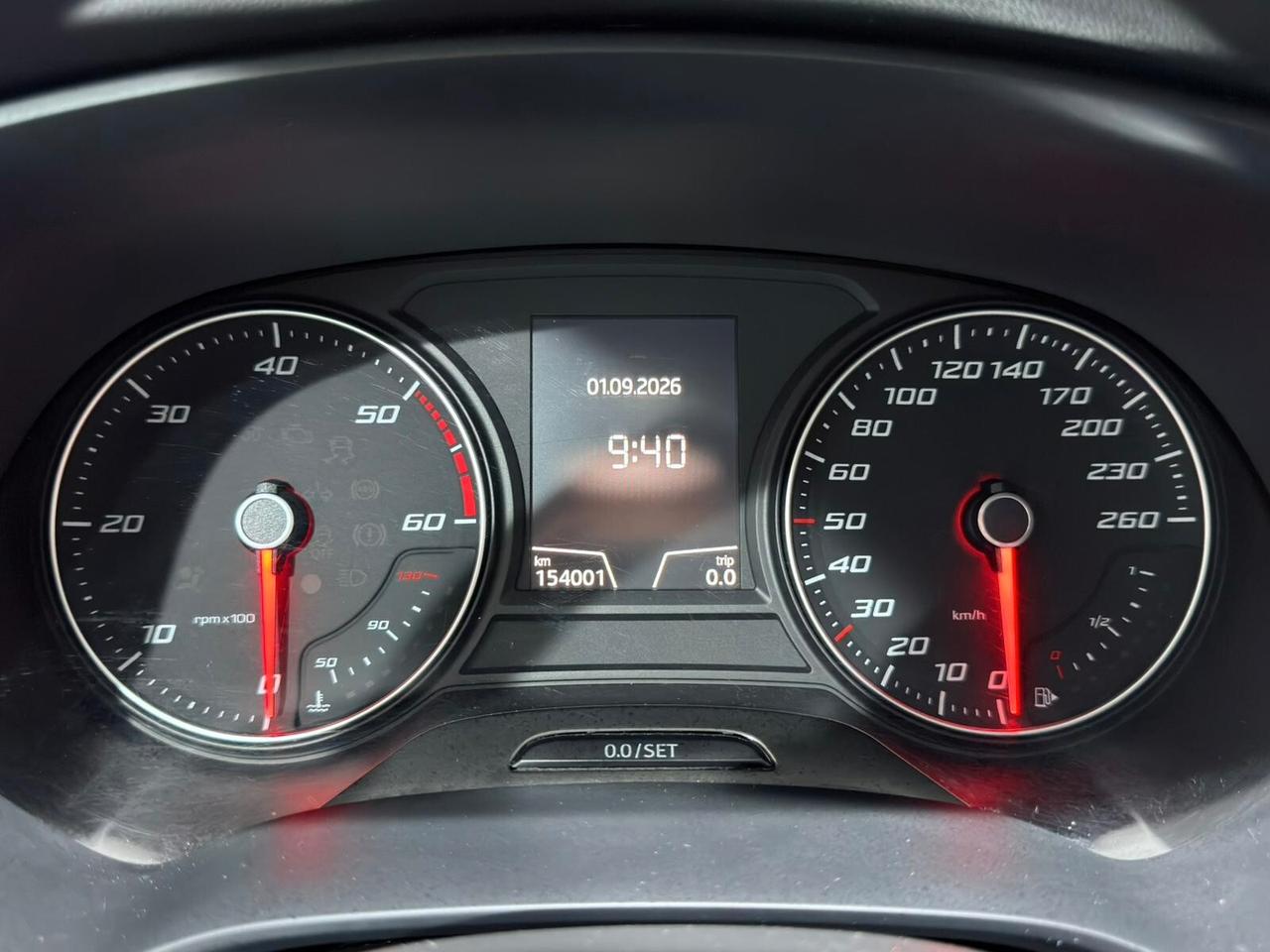 SEAT LEON ST 1.6TDI 110cv BUSINESS LED 2016