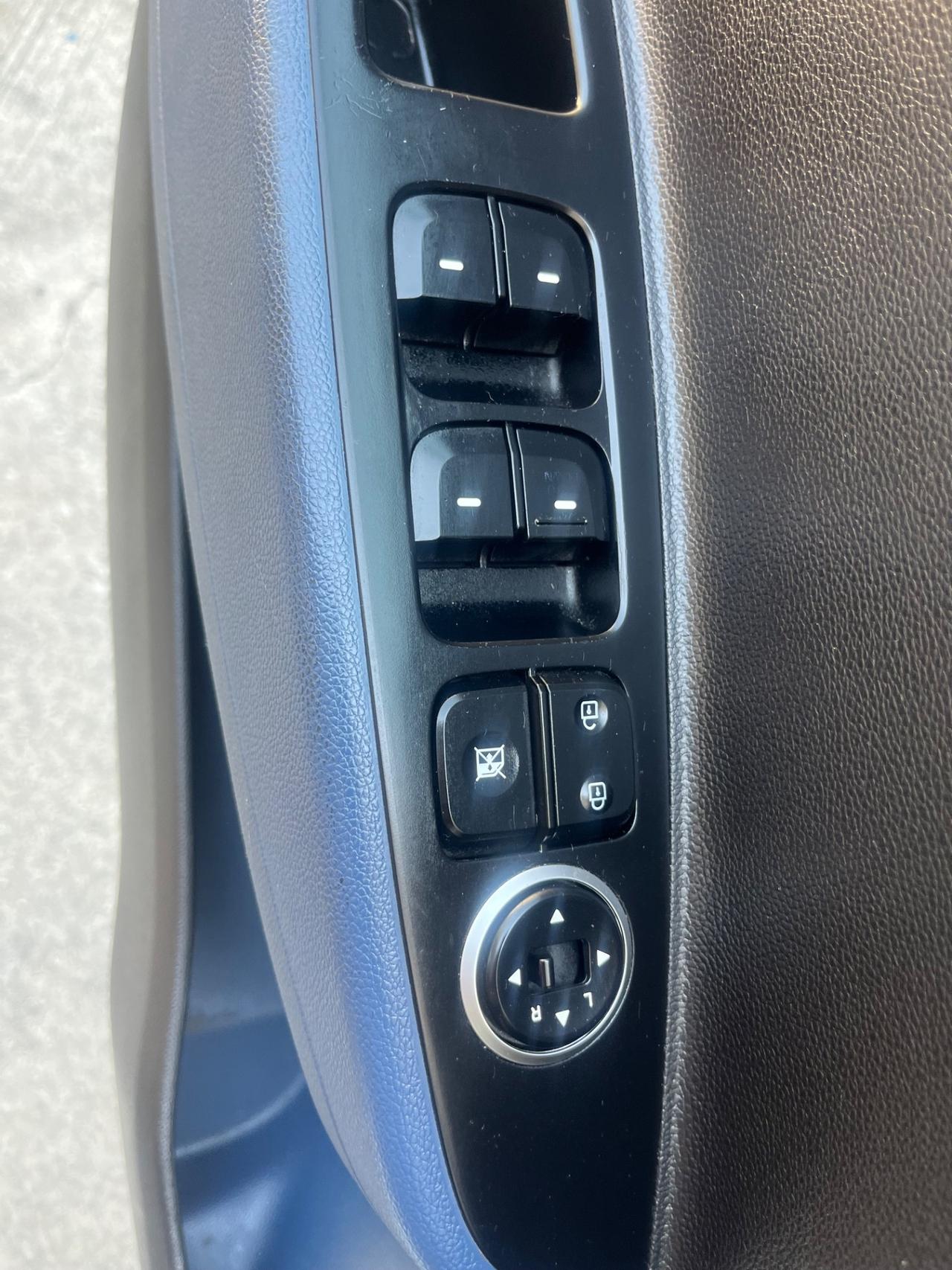 Hyundai i10 1.0 LPGI Econext Login