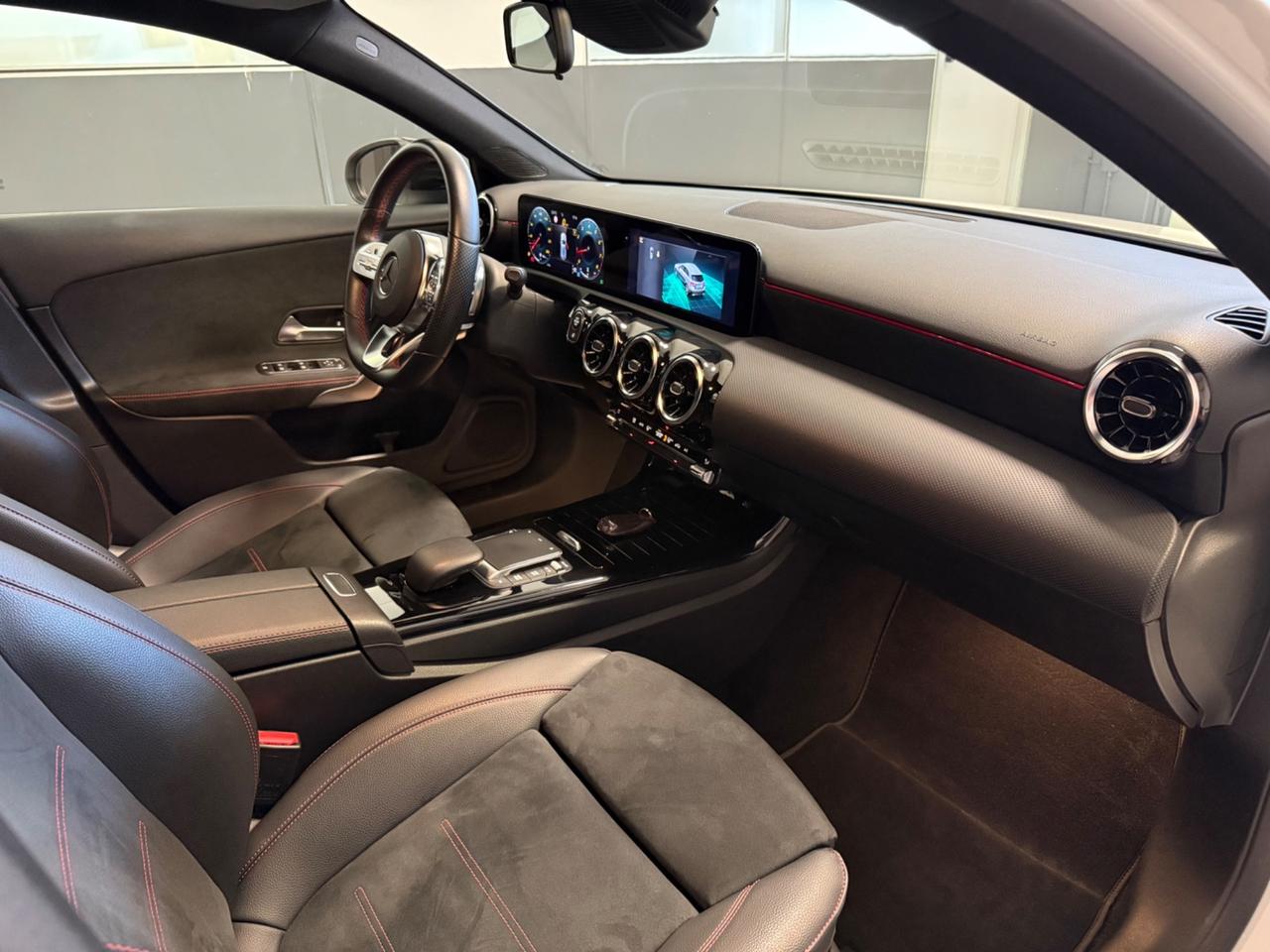 Mercedes-benz A 180 Premium Amg Night Edition