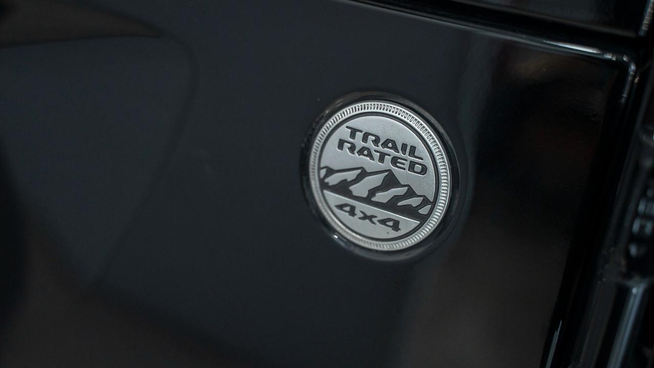 Jeep Wrangler UNLIMITED 2.2 MJT II SAHARA AUTO 200 CV XENO NAVI