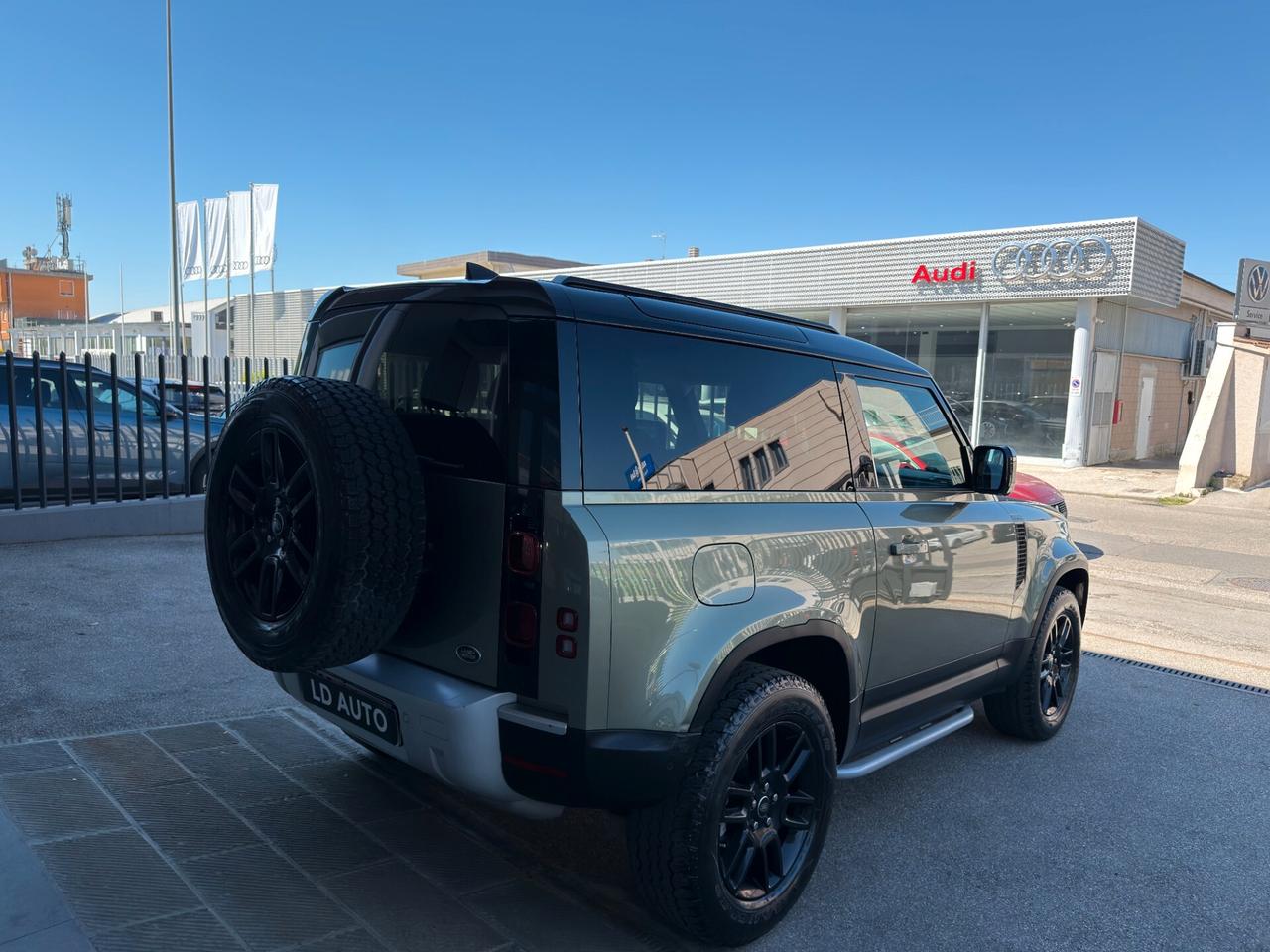 Land Rover Defender 90 3.0D I6 250 CV AWD