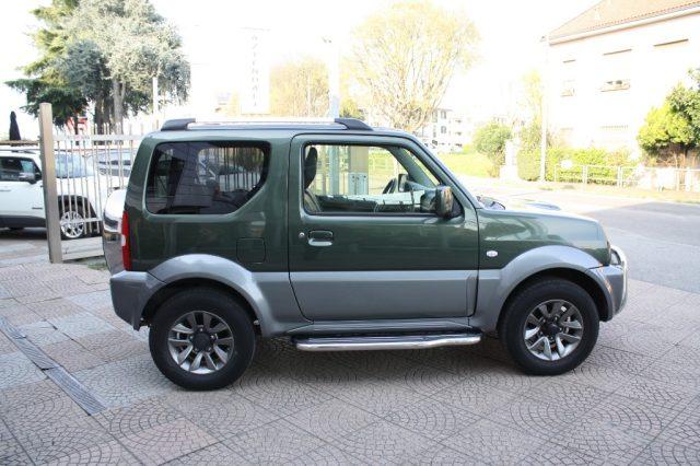SUZUKI Jimny 1.3 4WD A/T Evolution Plus