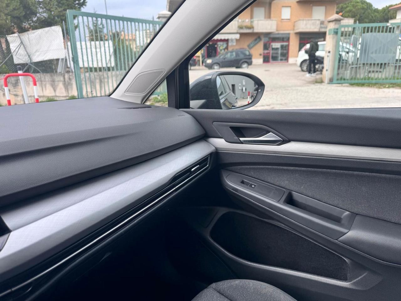 Volkswagen Golf 1.5 TGI DSG Life