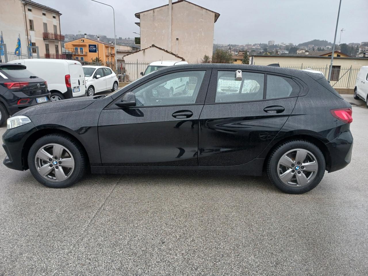 BMW 116 116D BUSINESS ADVANTAGE 2021