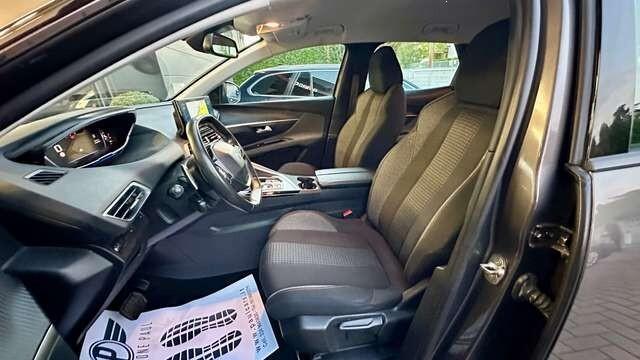 Peugeot 3008 1.5 BlueHDi 130CV S&S Eat8 Active Bus