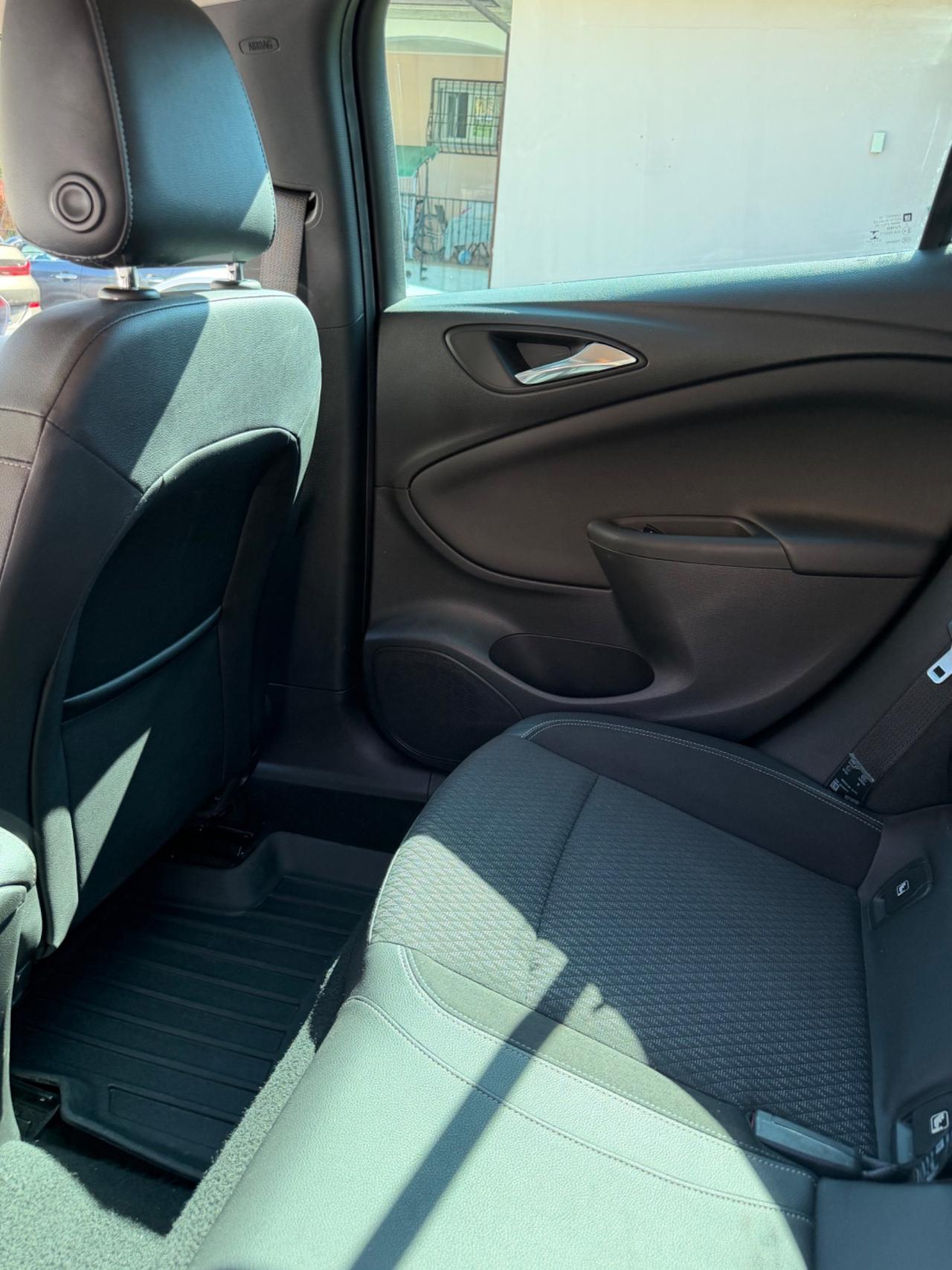 Opel ASTRA PREMIUM KMCERT GARANZ UNICOPR