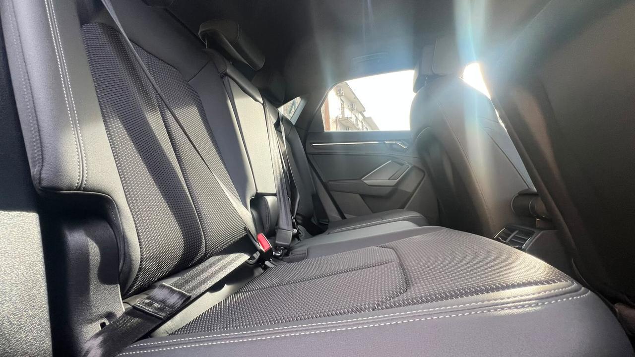 Audi Q3 SPB 35 TFSI S tronic line edition