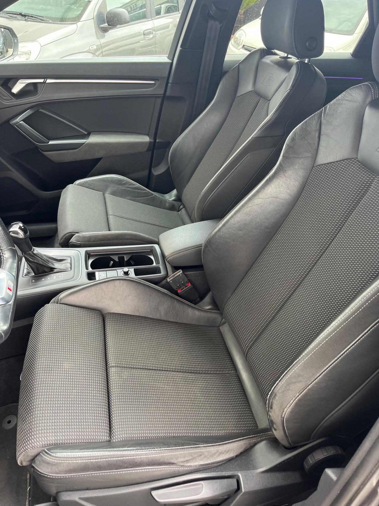 Audi Q3 SPB 35 TDI quattro S line edition