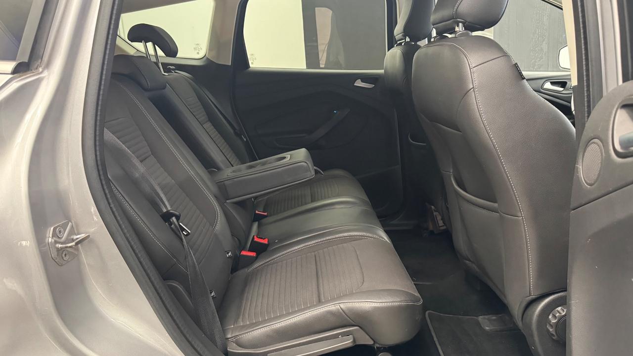 Ford Kuga 1.5 TDCI 120 CV S&S 2WD Titanium-2018