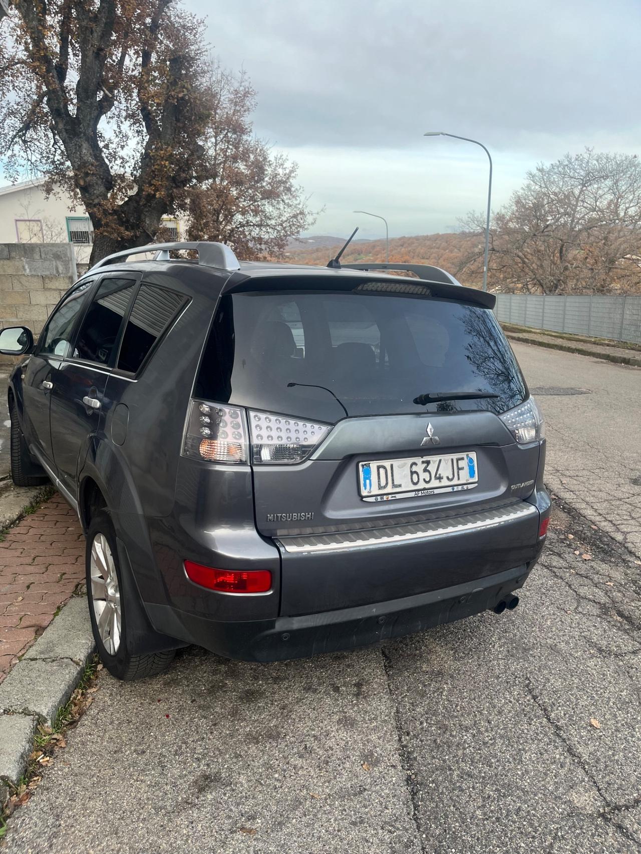 Mitsubishi Outlander 2.0 DI-D Intense DPF