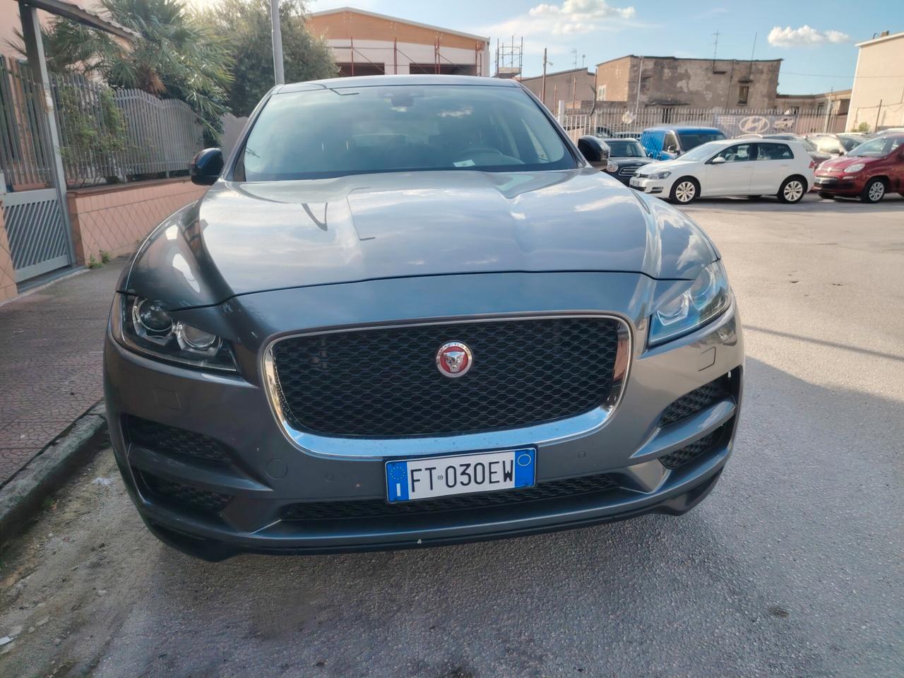 Jaguar F-Pace 2.0 D 180 CV AWD aut. Prestige