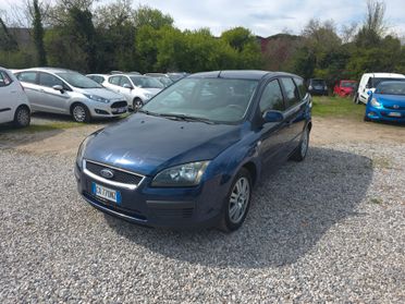 Ford Focus C-Max 1.6 TDCi (90CV)