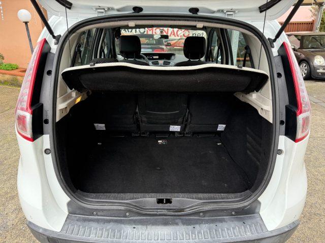 RENAULT Scenic X-Mod 1.5 dCi 110CV Attractive