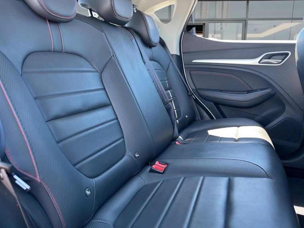 Mg ZS 1.5 Classic Luxury con Telecam e CarPlay
