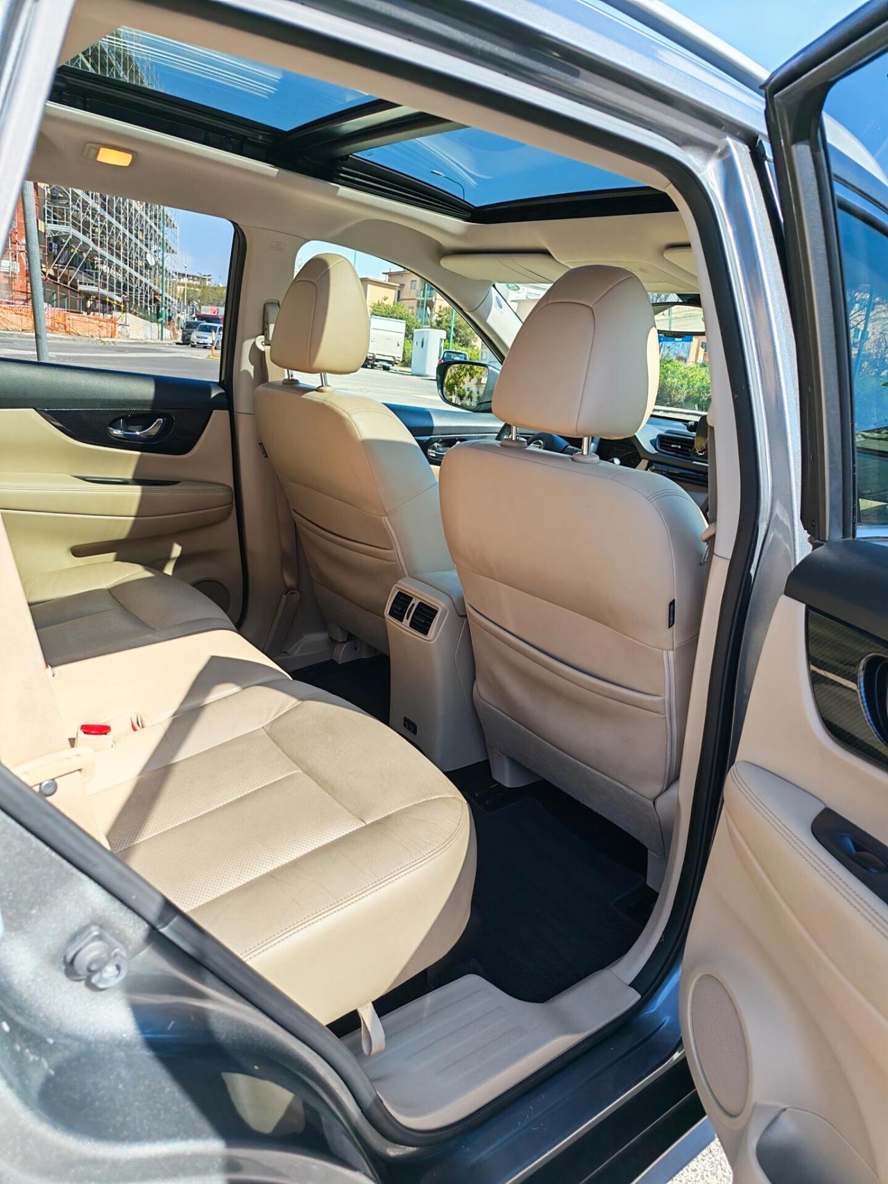 Nissan X-Trail 1.6 dCi 4WD Tekna 7 posti