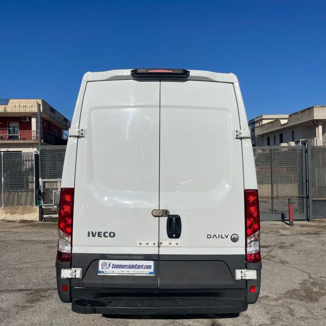 IVECO DAILY 35S12 VH2 FURG.P.MEDIO/CORTO 3 PTI-2019