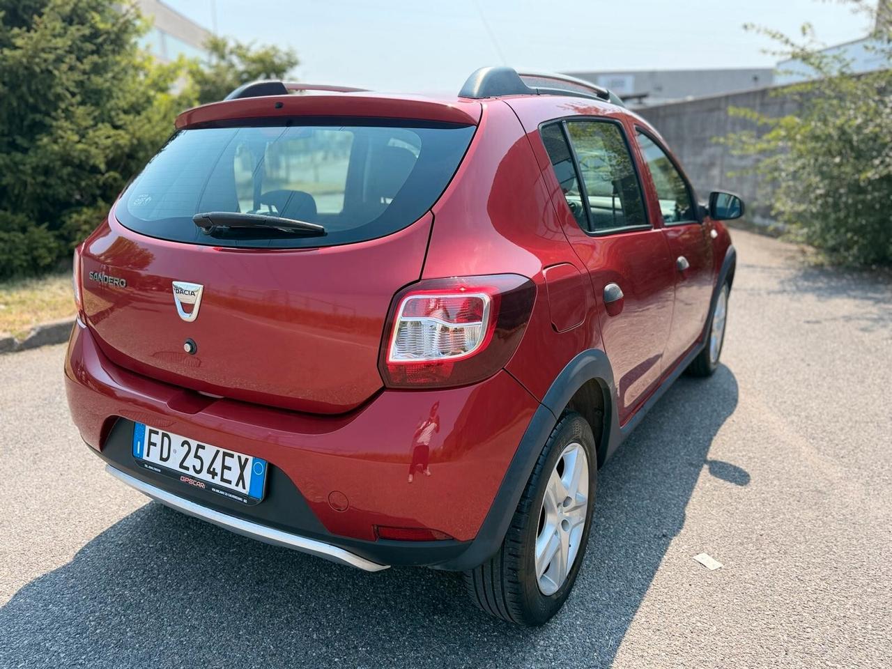 Dacia Sandero 0.9 TCe 12V TurboGPL 90CV Start&Stop Ambiance