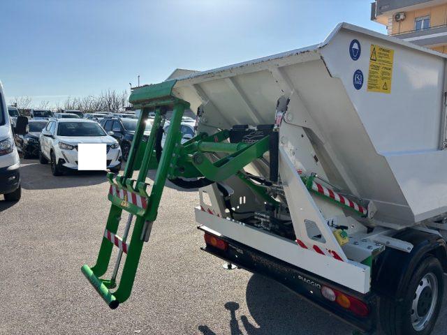 PIAGGIO PORTER NP6 GPL Vasca Rifiuti Ribaltabile Compatta