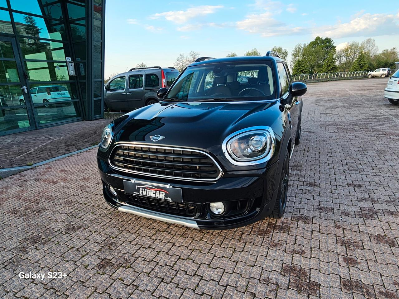 Mini neopatentati VALUTIAMO USATO/SCAMBIO/NOLEGGIO